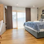 Landhouse Bled Nočitev z zajtrkom 4*