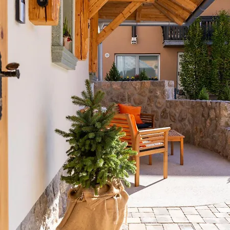 Landhouse Bled Bed & Breakfast 4*