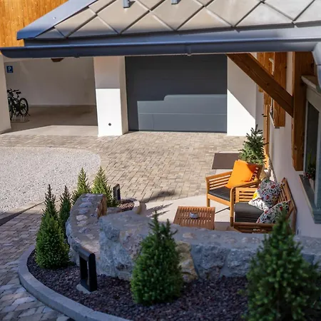 Bed & Breakfast Landhouse Bled 4*