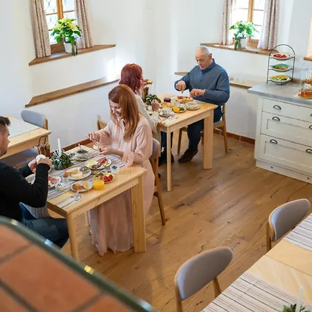 Landhouse - Adults Only 4*