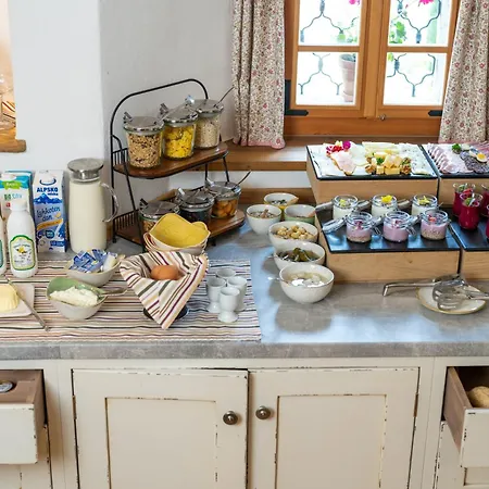 Bed & Breakfast Landhouse Bled 4*