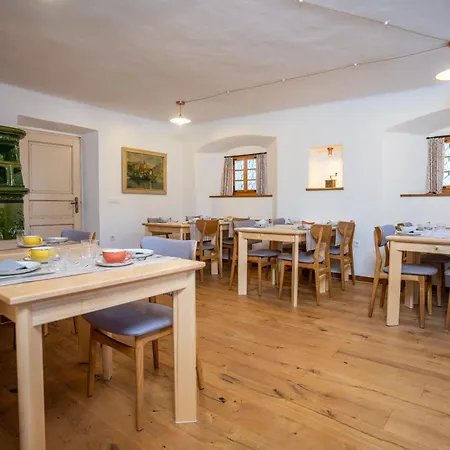 Landhouse - Adults Only 4*